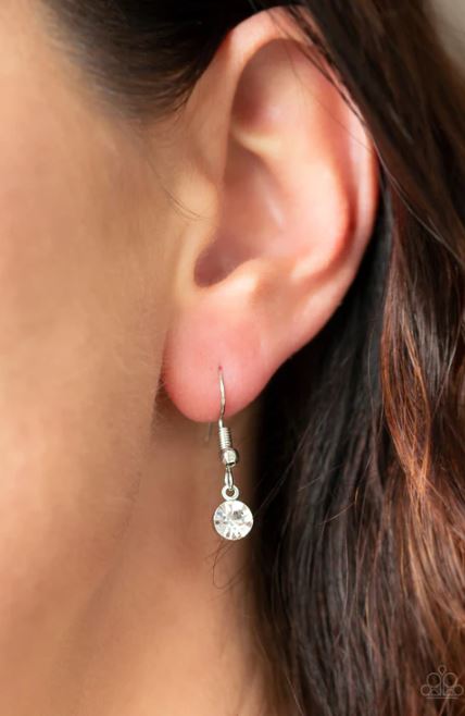 Stellar Sophistication White Necklace