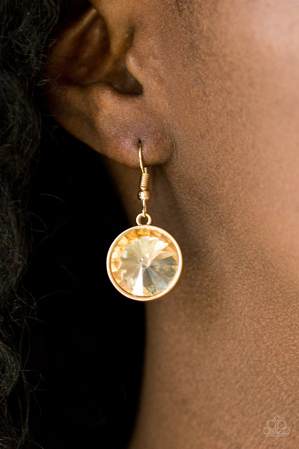 She Slarkles On Gold Necklace