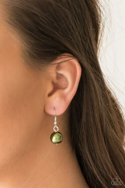 All About Me Green Necklace