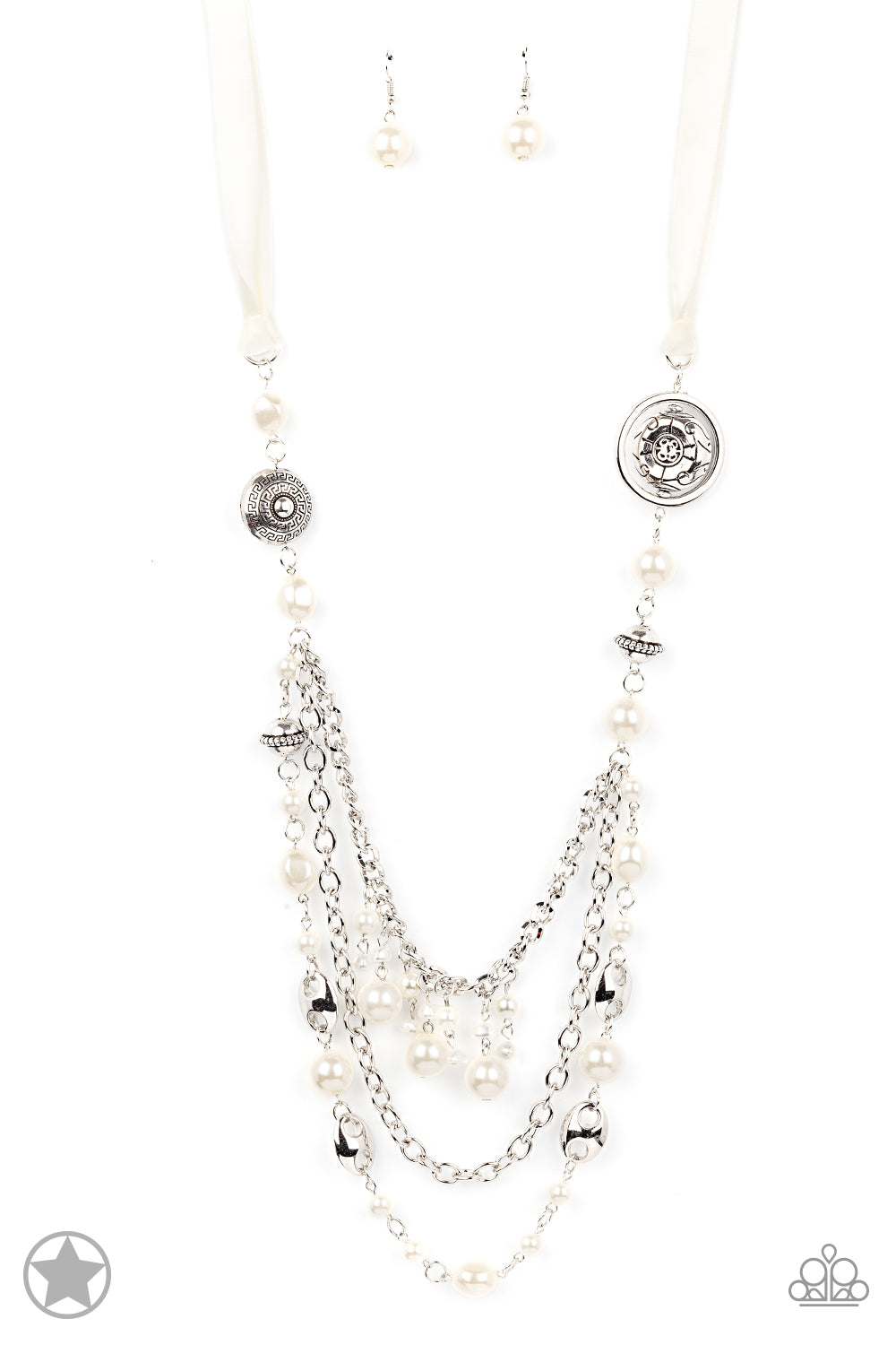 All The Trimmings Ivory Necklace
