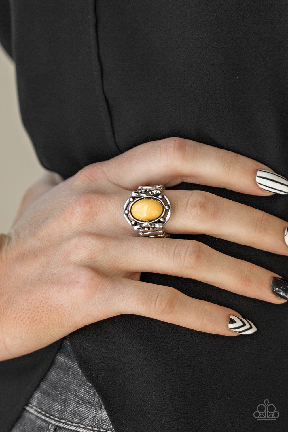 Color Me Confident Yellow Ring