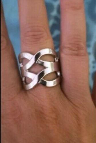 Cross Your Fingers Silver Ring