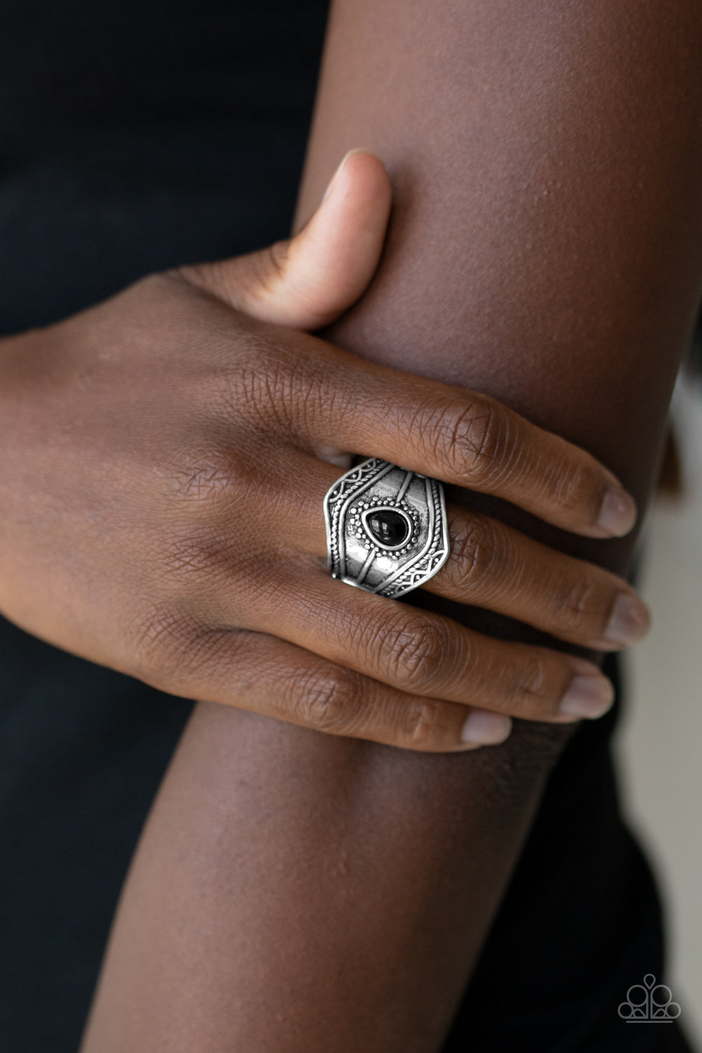 Tribe Mode Black Ring