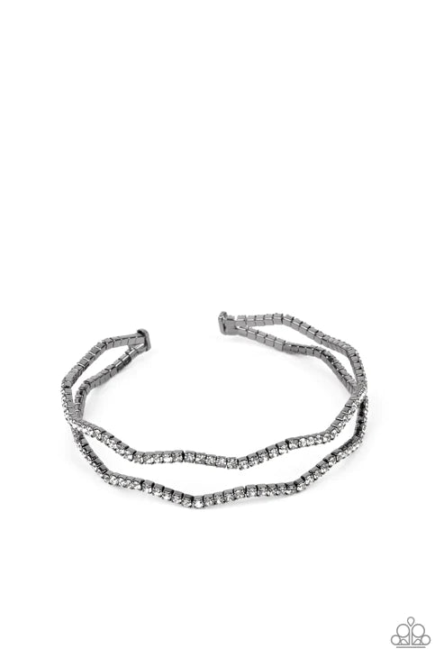 Delicate Dazzle Black Bracelet