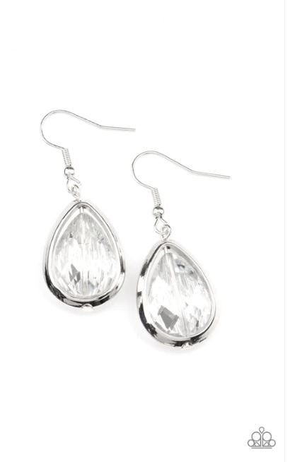 Drop-Dead Duchess Silver Earring