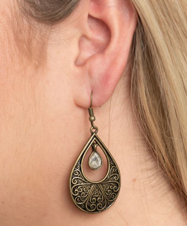 Garden Magic Brass Earring