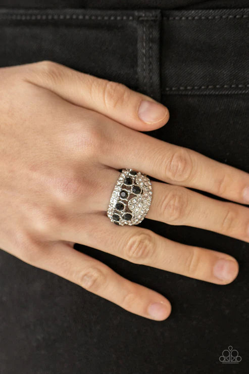 Imperial Incanescence Black Ring
