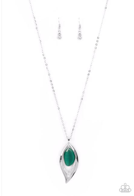 Magic Meadow Green Necklace