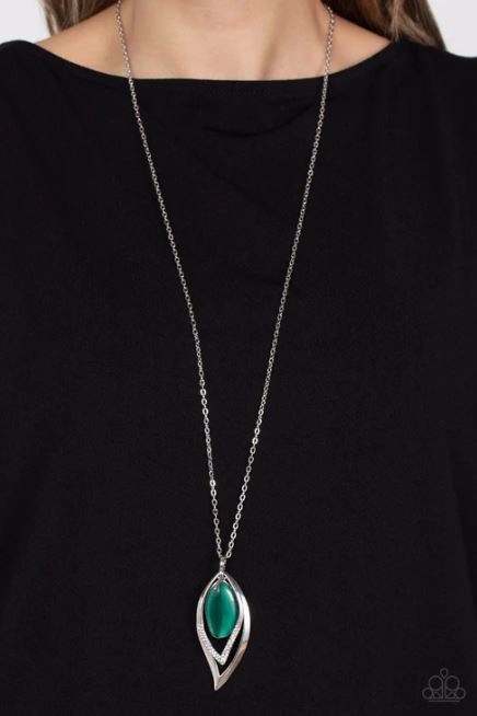 Magic Meadow Green Necklace