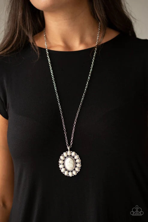 Rancho Roamer White Necklace