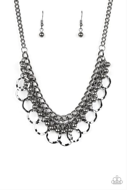 Ring Leader Radiance Black Necklace