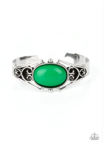 Springtime Trendsetter Green Bracelet