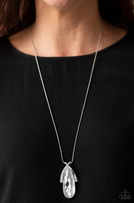Stellar Sophistication White Necklace