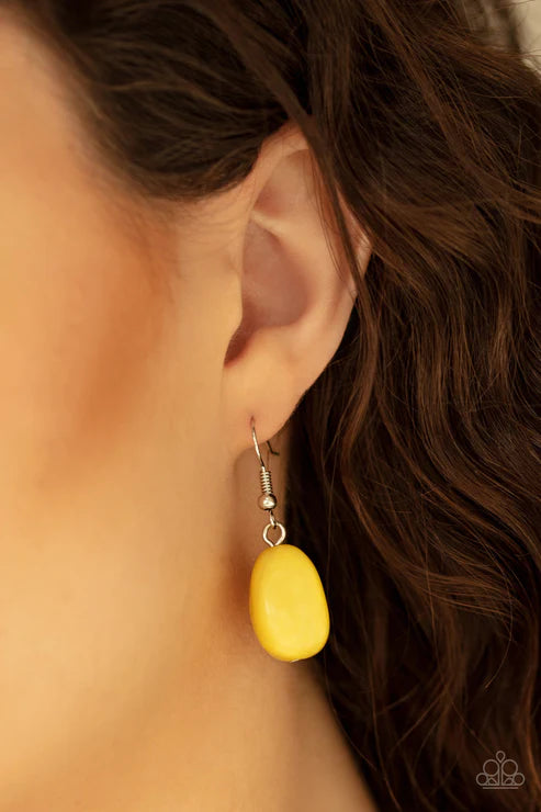 Vacay Mode Yellow Necklace