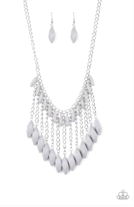 Venturous Vibes Silver Necklace