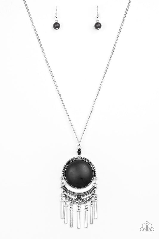 Rural Rustler Black Necklace