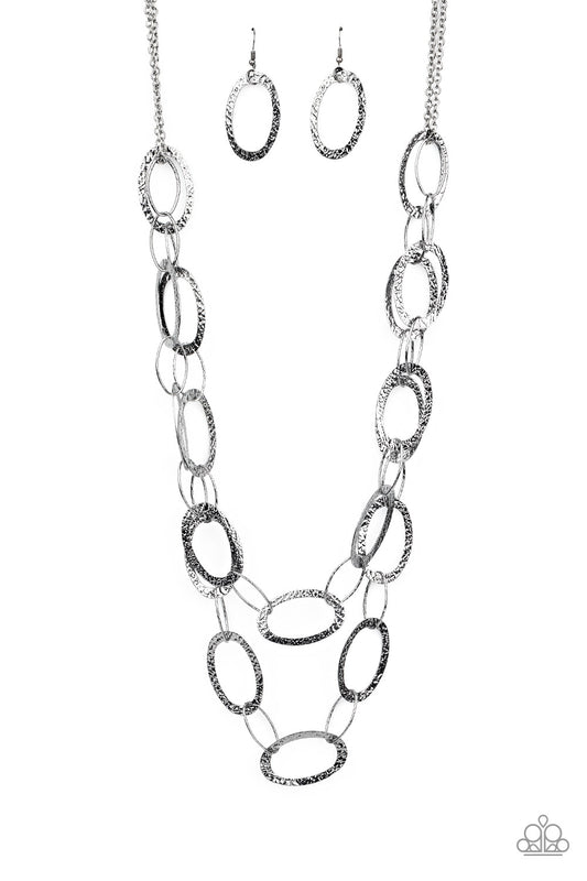 Glimmer Goals Black Necklace