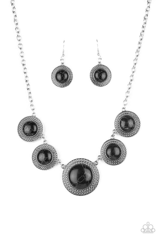 Circle The Wagons Black Necklace