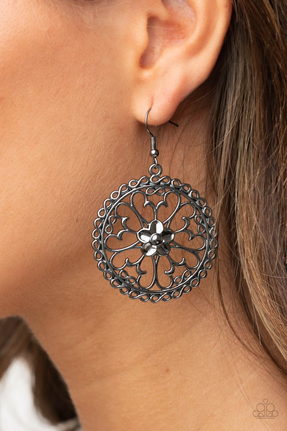 Floral Fortunes Black Earring