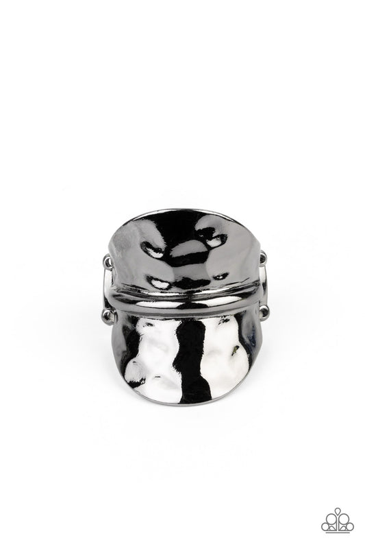 High Stakes Gleam Black Ring