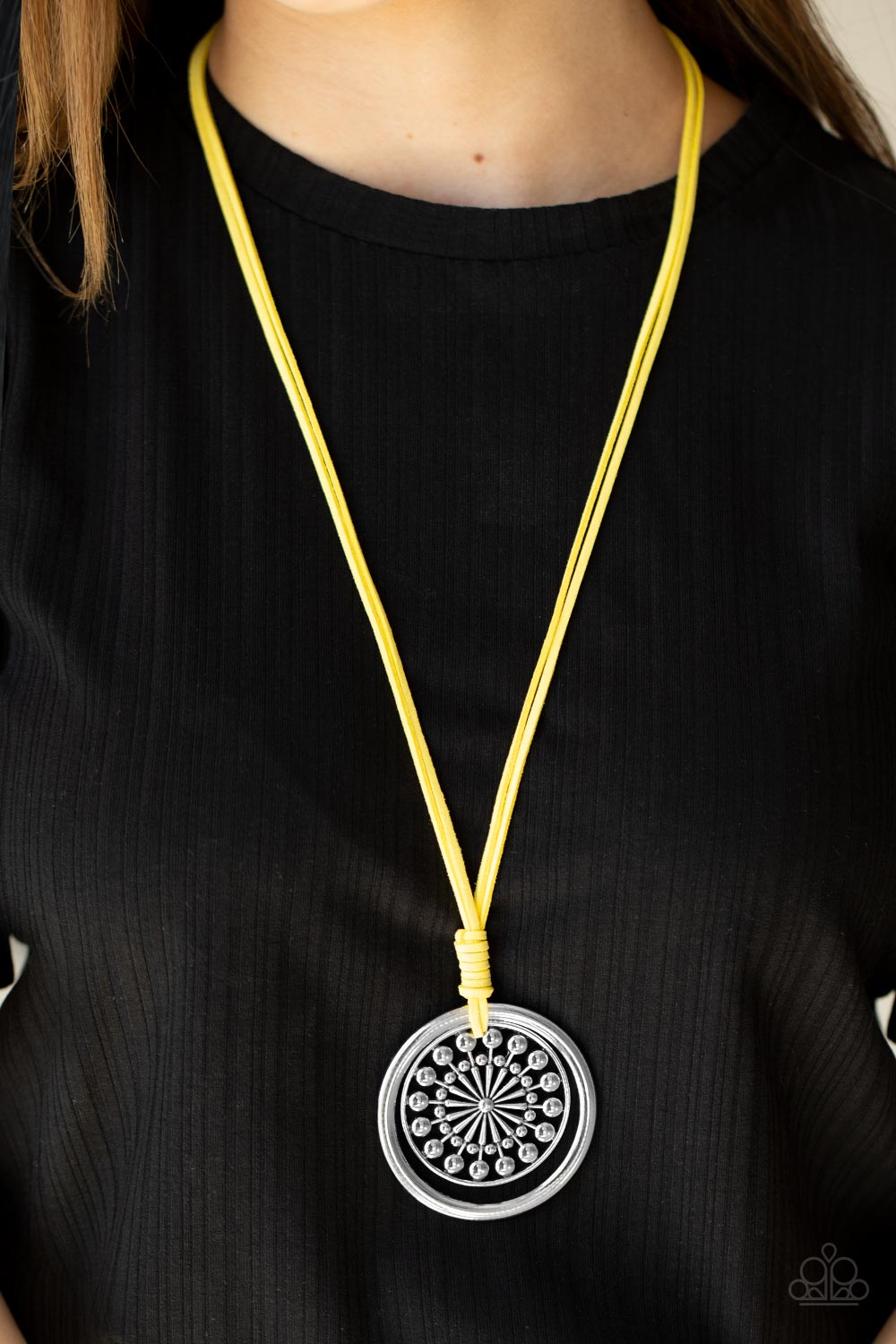One MANDALA Show Yellow Necklace