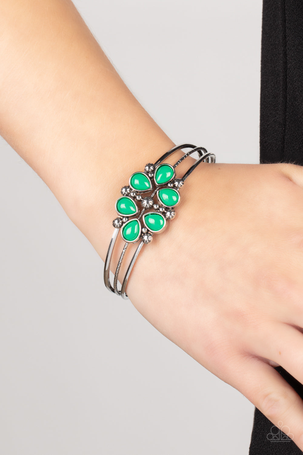 Taj Mahal Meadow Green Bracelet