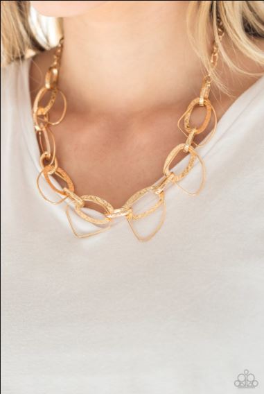 Very Avante-Garde Gold Necklace